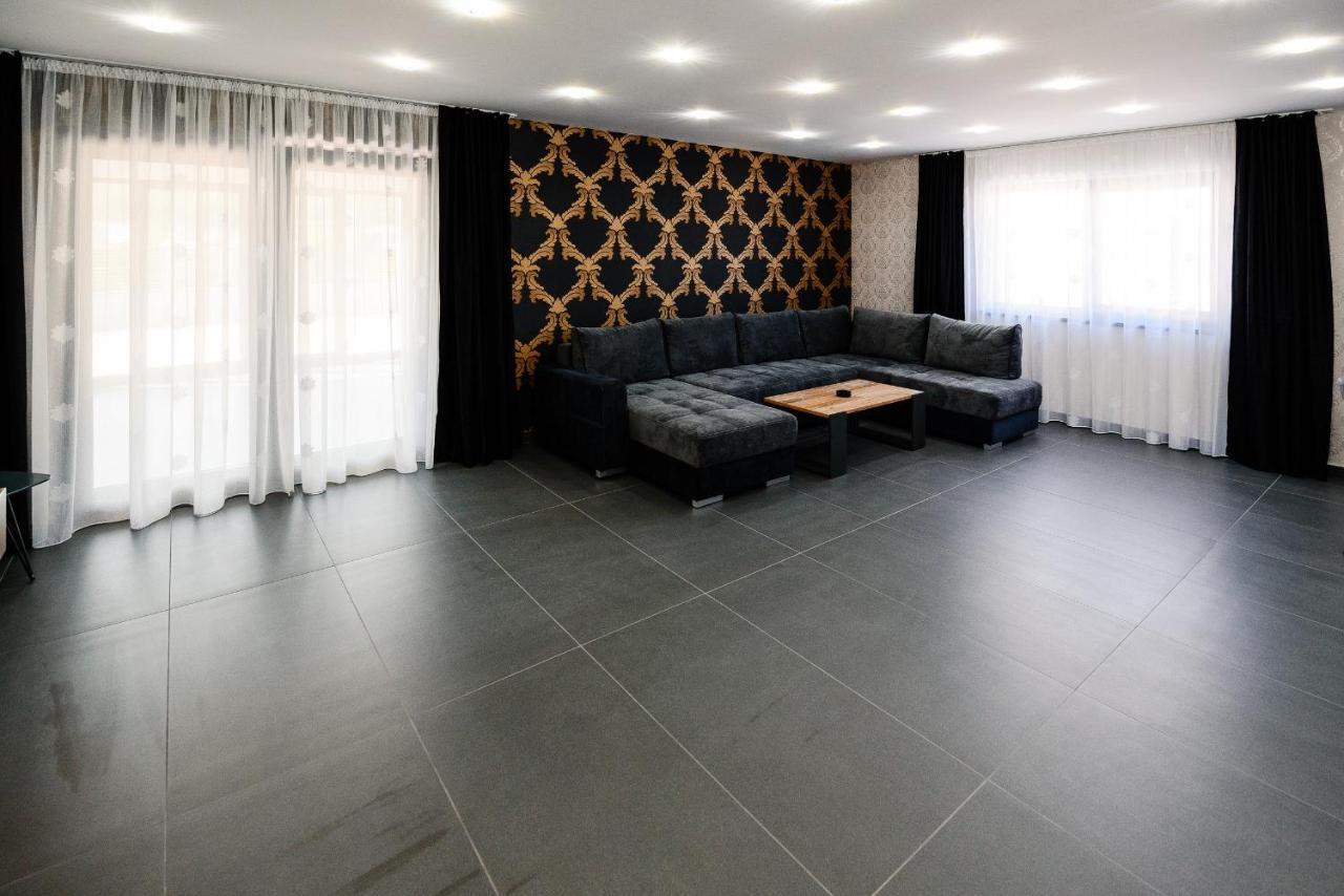 Concept Villa Livezeni  Εξωτερικό φωτογραφία